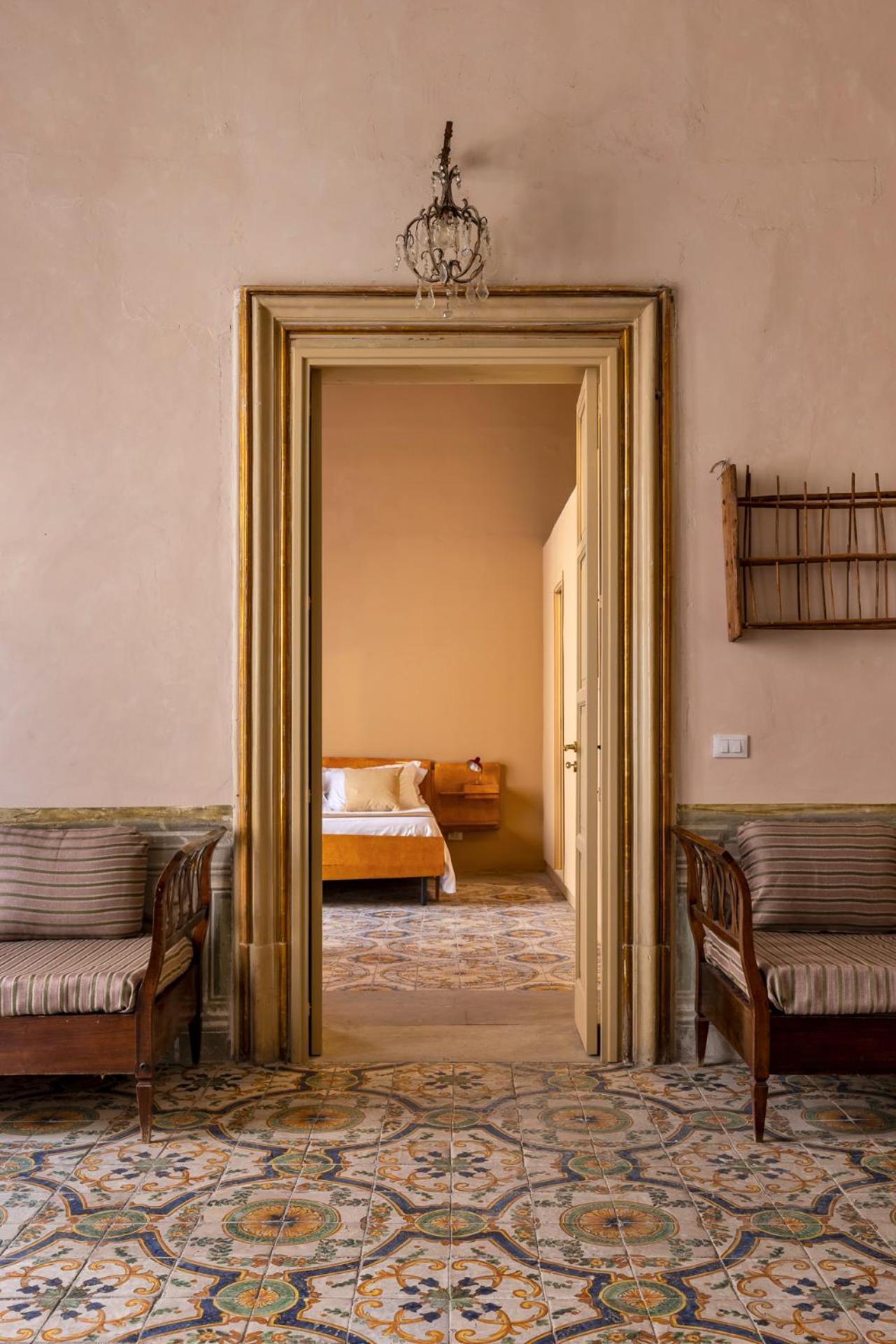 Aparthotel Palazzo Sant'Isidoro By Domusicily Palermo Camera foto